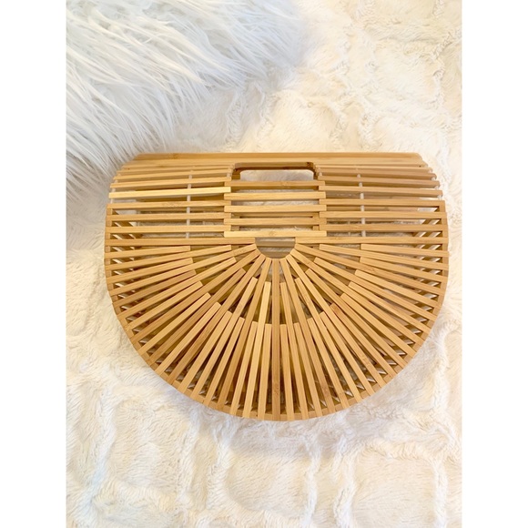 Handbags - Bamboo Handbag - Like NEW Condition